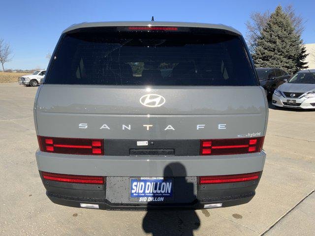 New 2026 Hampton Gray Hyundai SE image 4