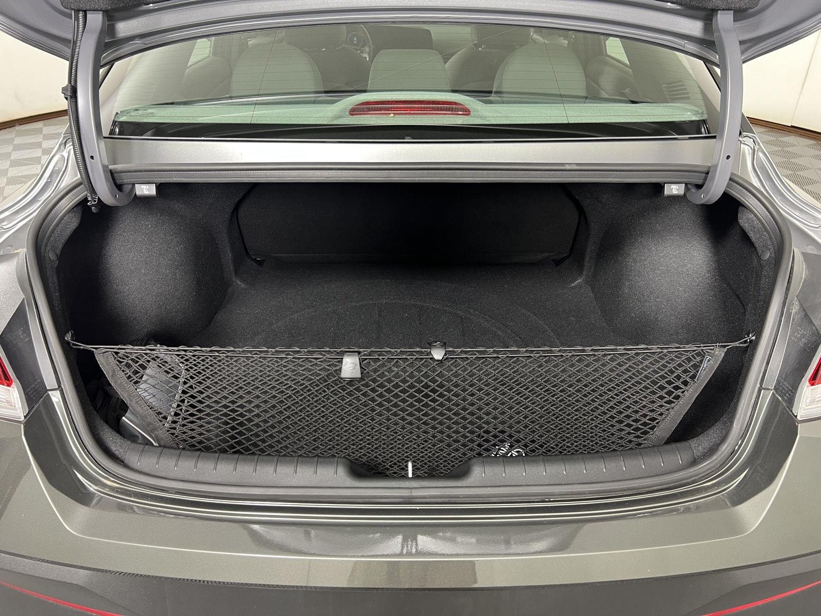 Used 2024 Amazon Gray Hyundai SEL image 20