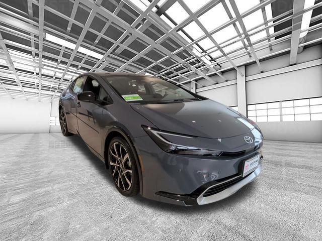 2027 Toyota Prius Plug-in Hybrid XSE