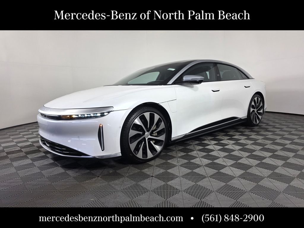 Used 2023 White Lucid Grand Touring image 1