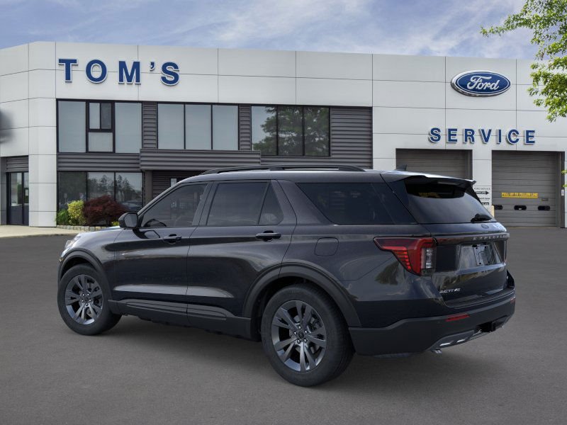 New 2026 Agate Black Metallic Ford Active image 4