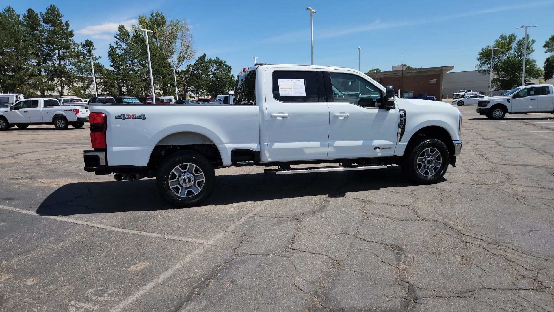 Certified Used 2025 Oxford White Ford LARIAT image 11