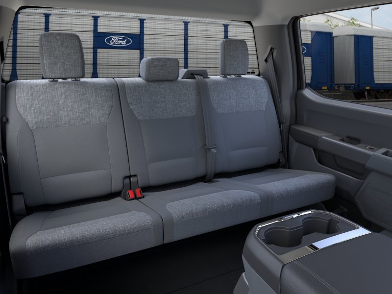 New 2026 Agate Black Metallic Ford XLT image 11