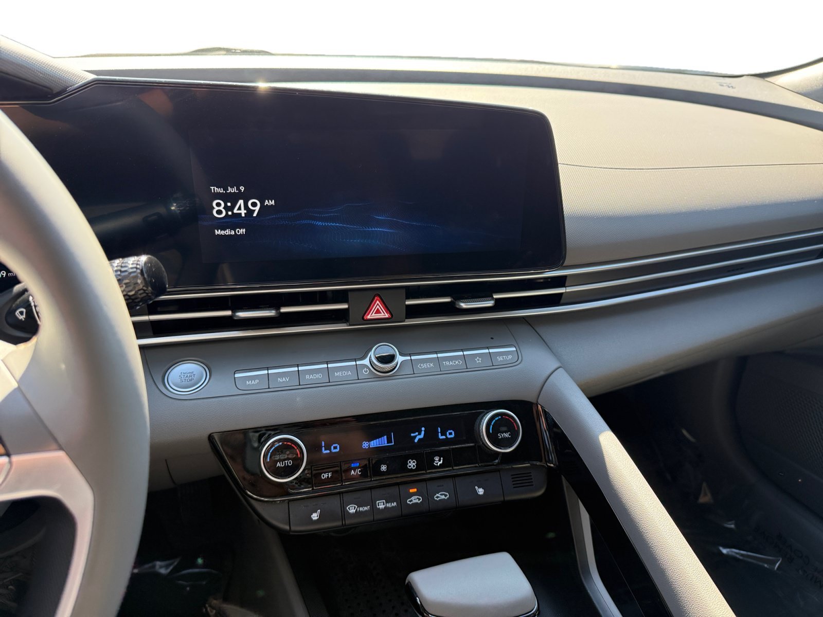 Used 2023 Onyx Black Hyundai SEL image 12