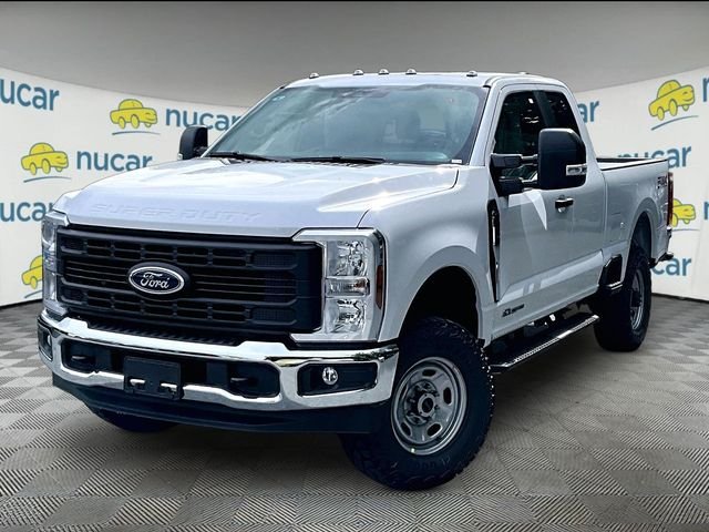 2026 Ford F-350SD — photo 17