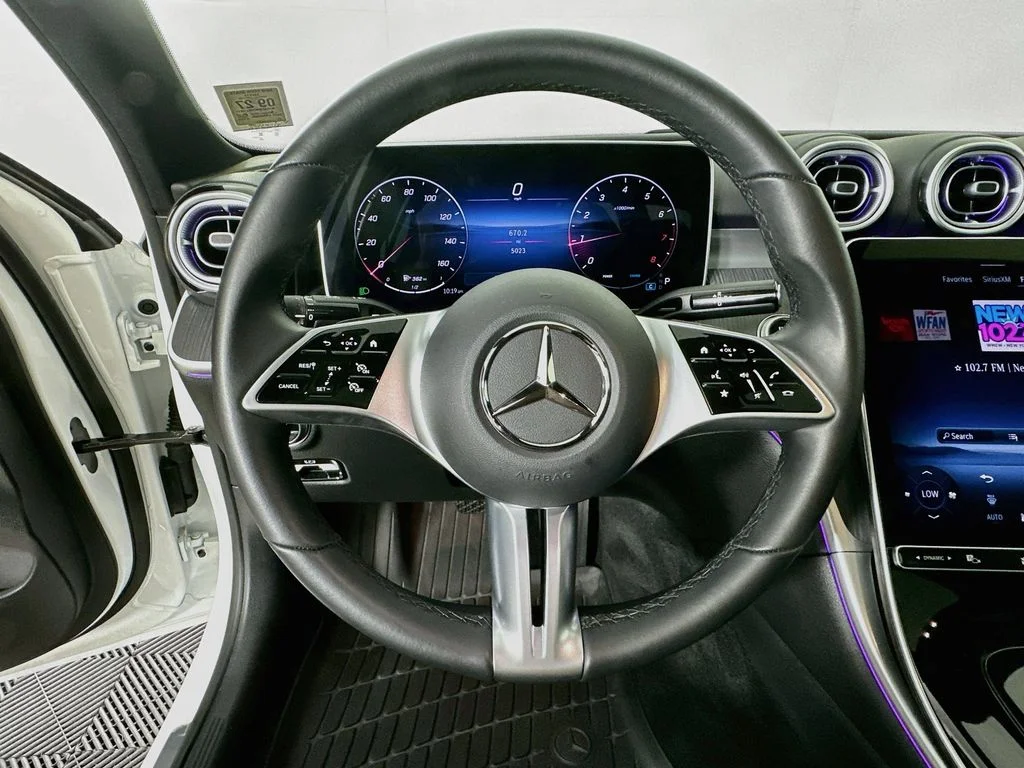 Used 2026  Mercedes-Benz C 300 image 11