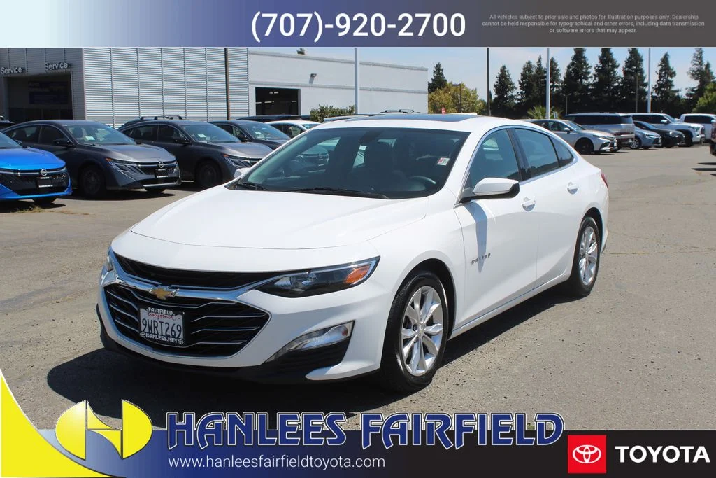 Used 2020 White Chevrolet LT image 3