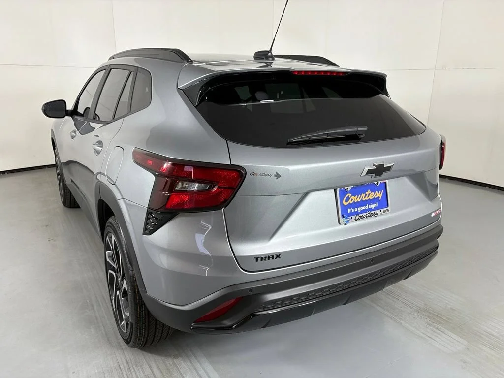 New 2026 Sterling Gray Metallic Chevrolet 2RS image 7