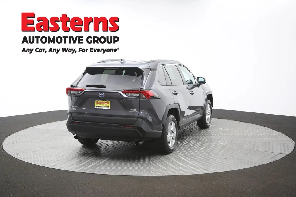 Used 2021 Gray Toyota XLE image 39