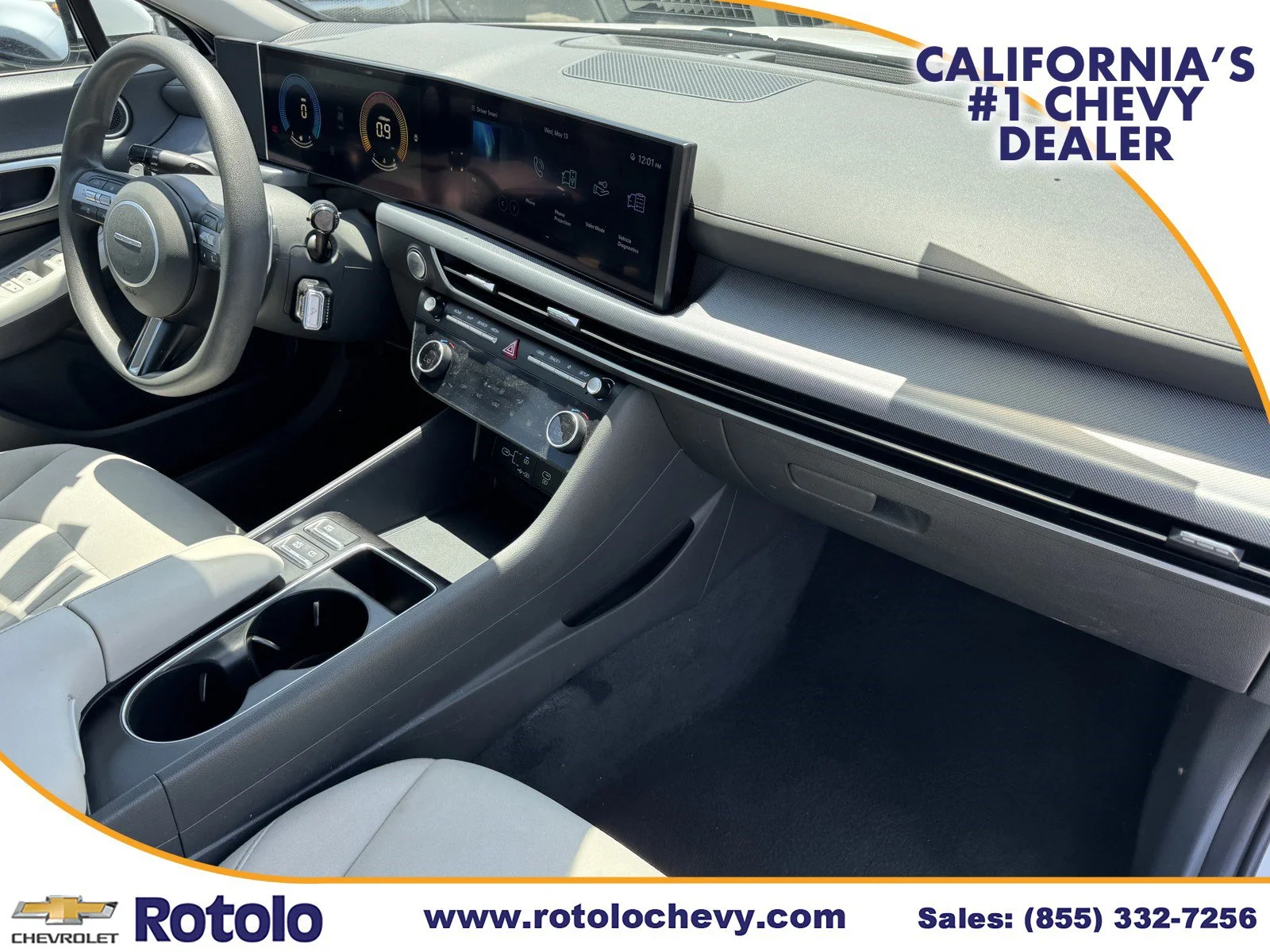Used 2024 Serenity White Hyundai SEL image 7