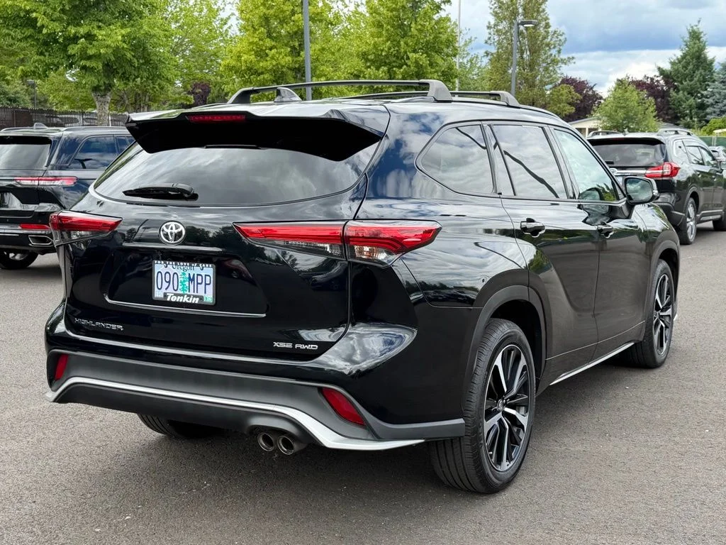 Used 2021 Midnight Black Metallic Toyota XSE image 8
