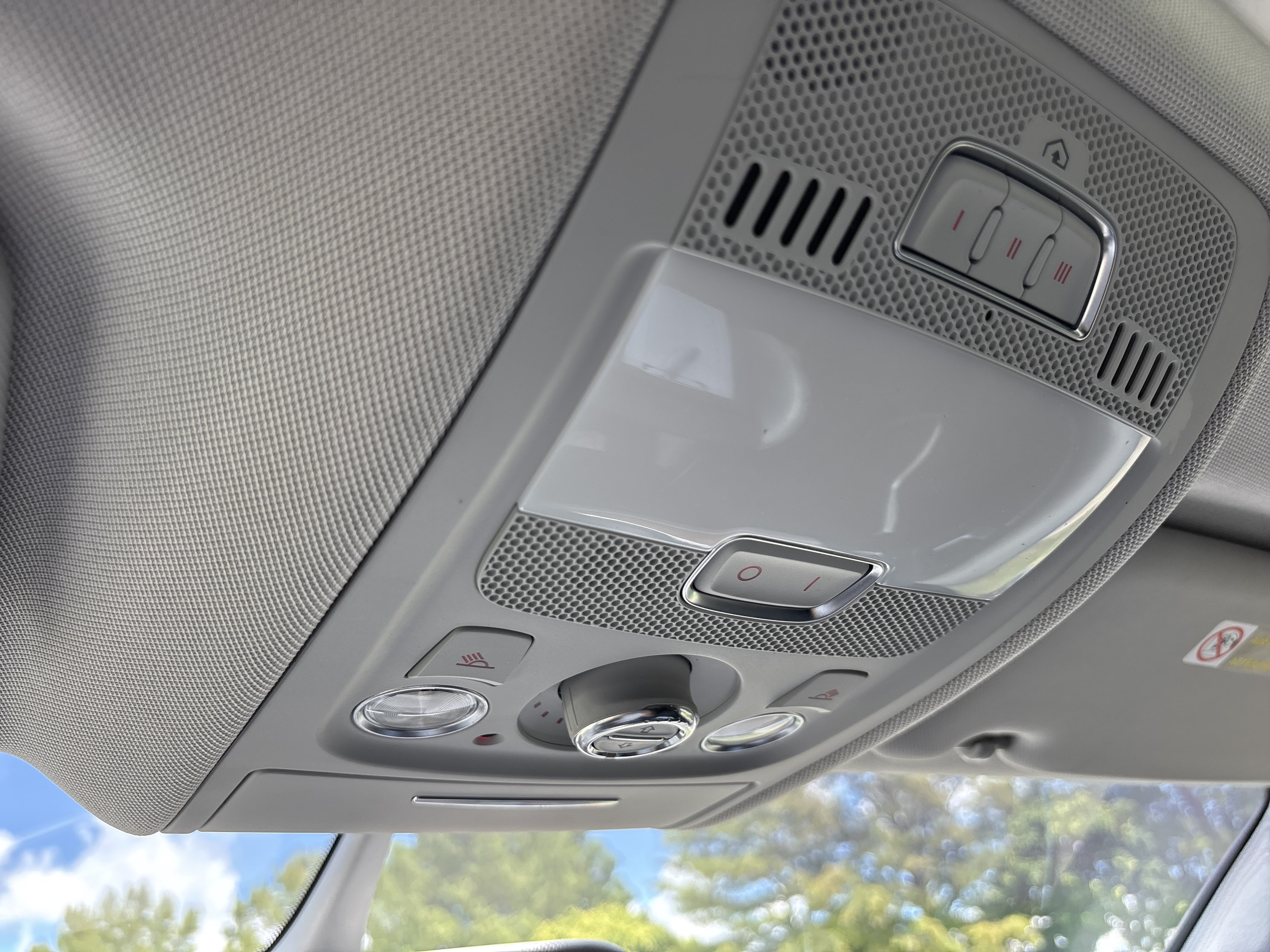 Used 2014  Audi Premium Plus image 43