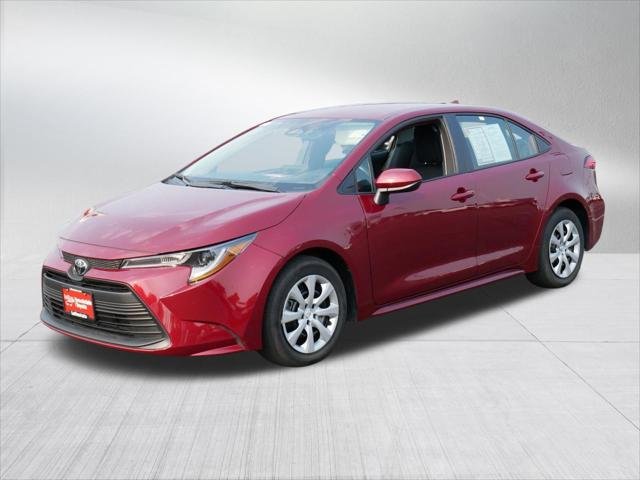 Certified Used 2026 RUBY FLARE PEARL Toyota  image 3