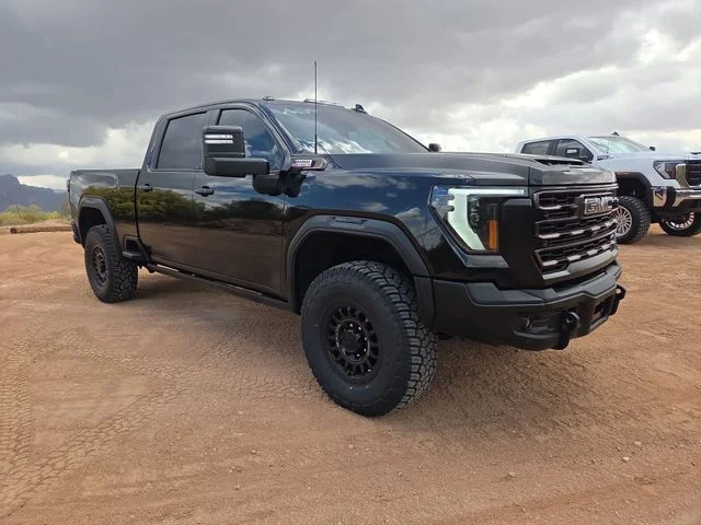 2024 GMC Sierra 2500HD AT4X AEV Edition