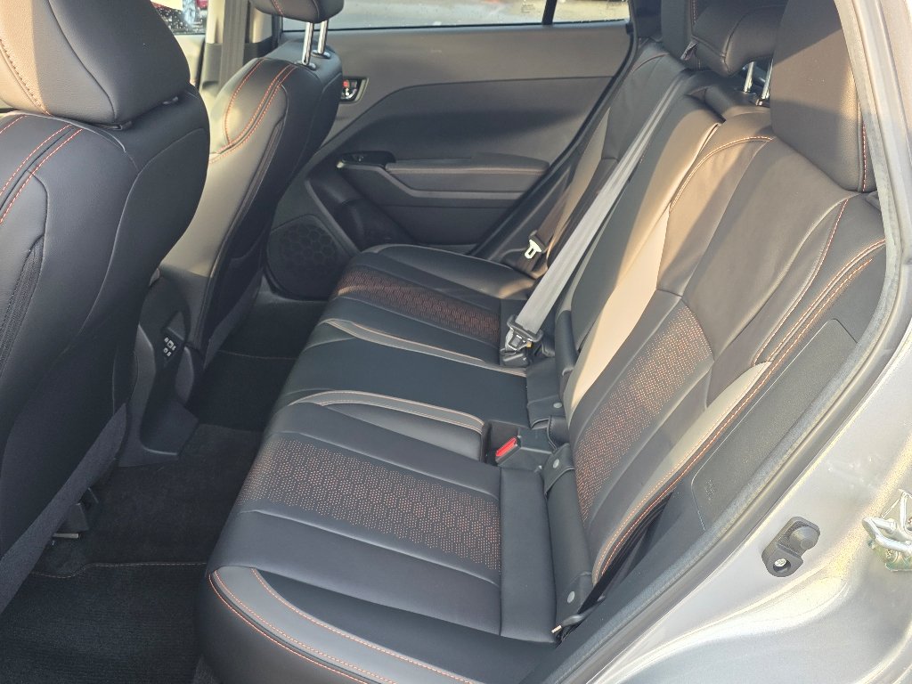 Used 2026 Ice Silver Metallic Subaru Limited image 28