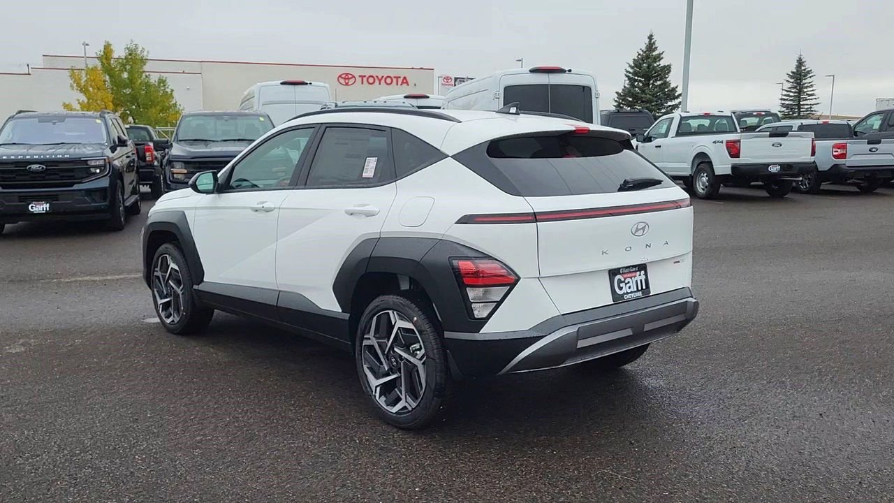 New 2026 Atlas White Hyundai SEL Premium AWD image 3
