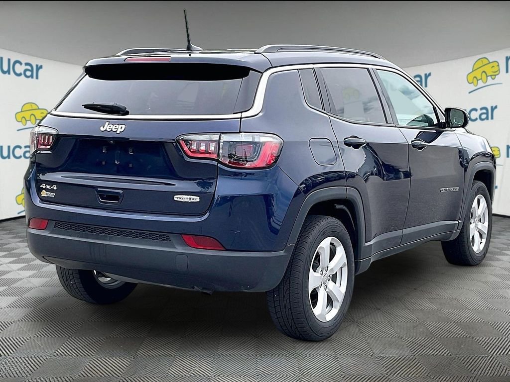Used 2021 Jazz Blue Pearlcoat Jeep Latitude image 6