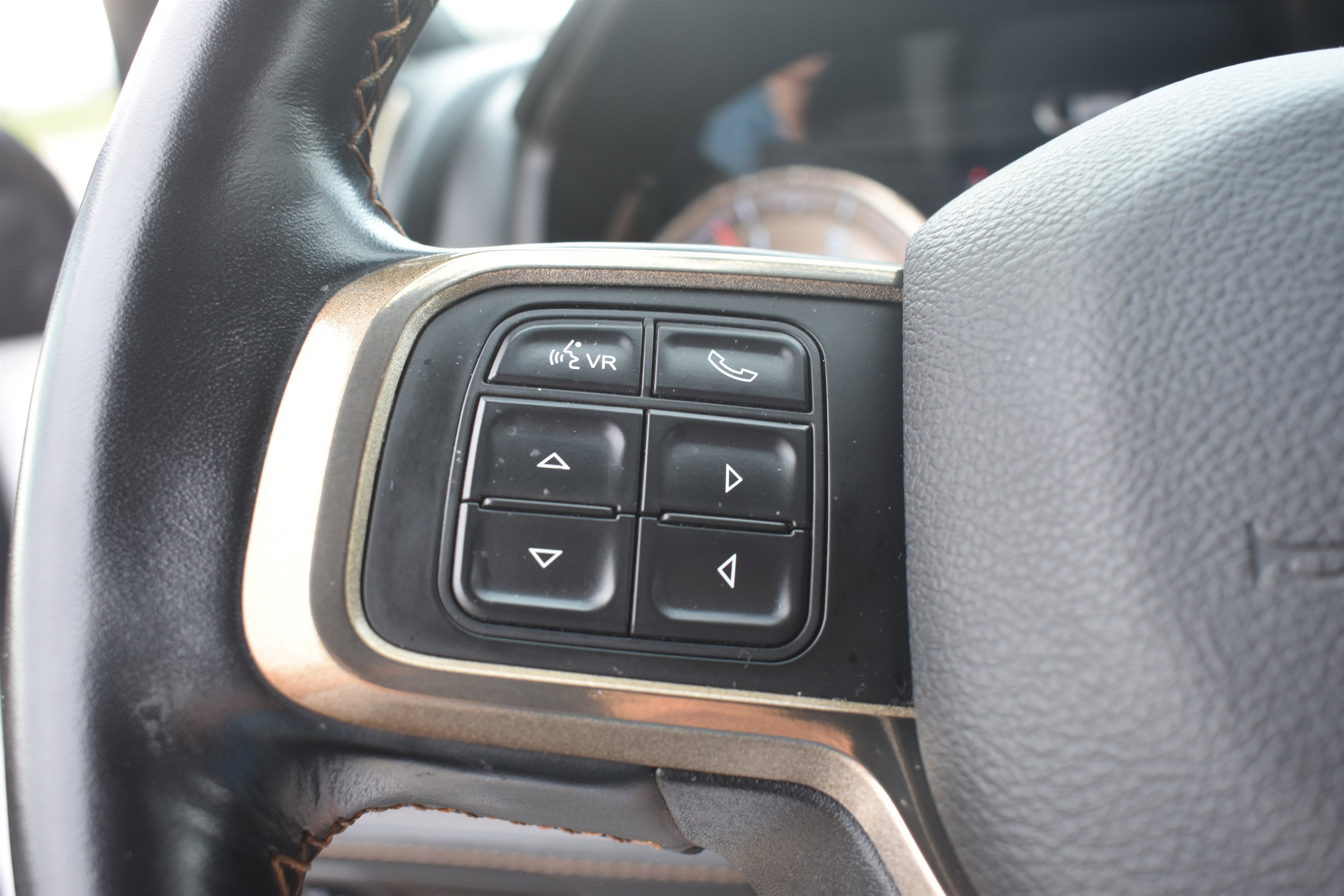 2022 RAM Ram 3500 Pickup Longhorn - Photo 24