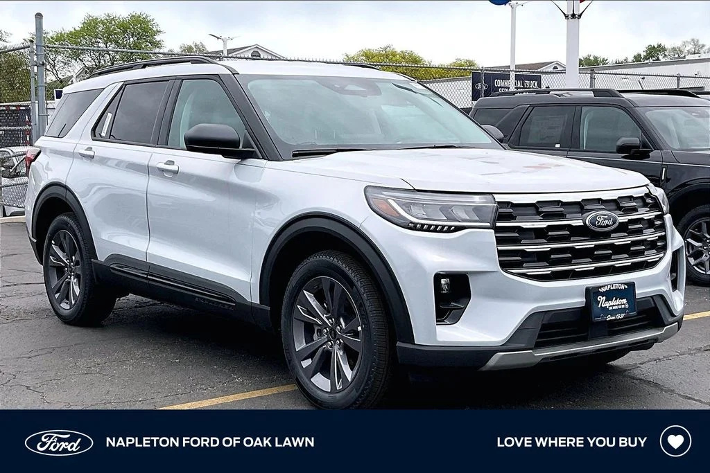 2026 Ford Explorer Active 4WD's photo