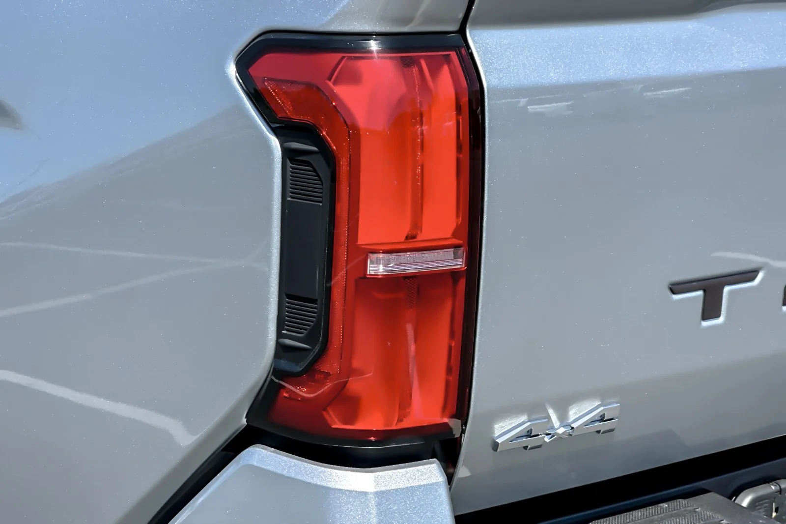 New 2026 Celestial Silver Metallic Toyota  SR5 image 25