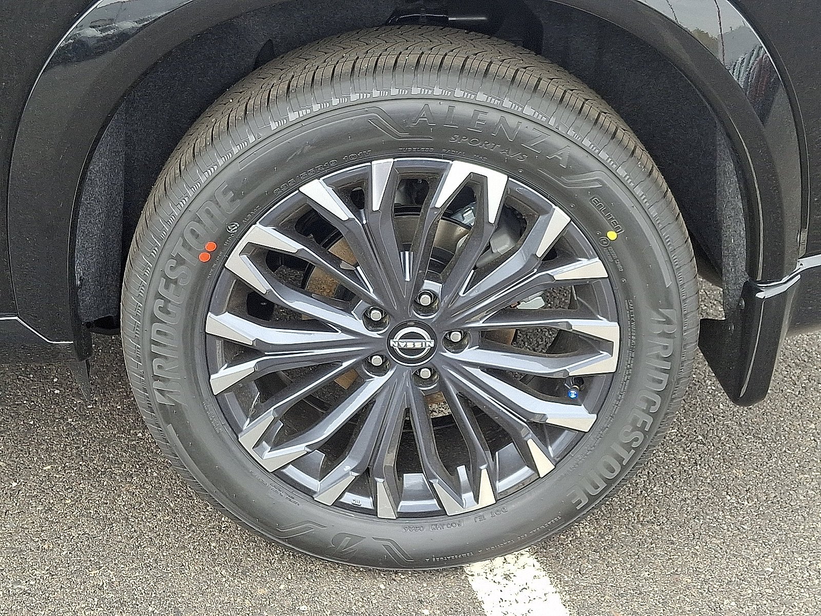 New 2026 Super Black Nissan Platinum image 5