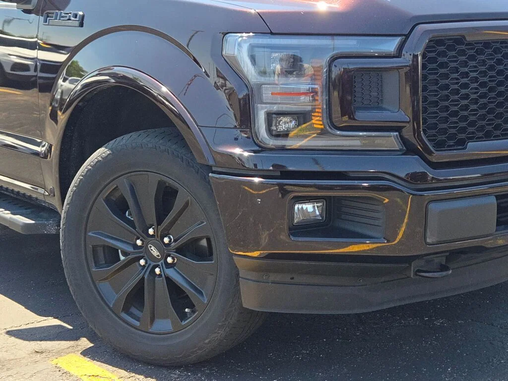 Used 2020 Red Ford Lariat image 3