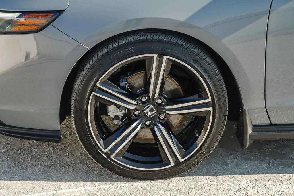 2023 Honda Accord Hybrid Sport - Photo 10