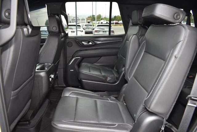 Used 2021 White Frost GMC Denali image 11