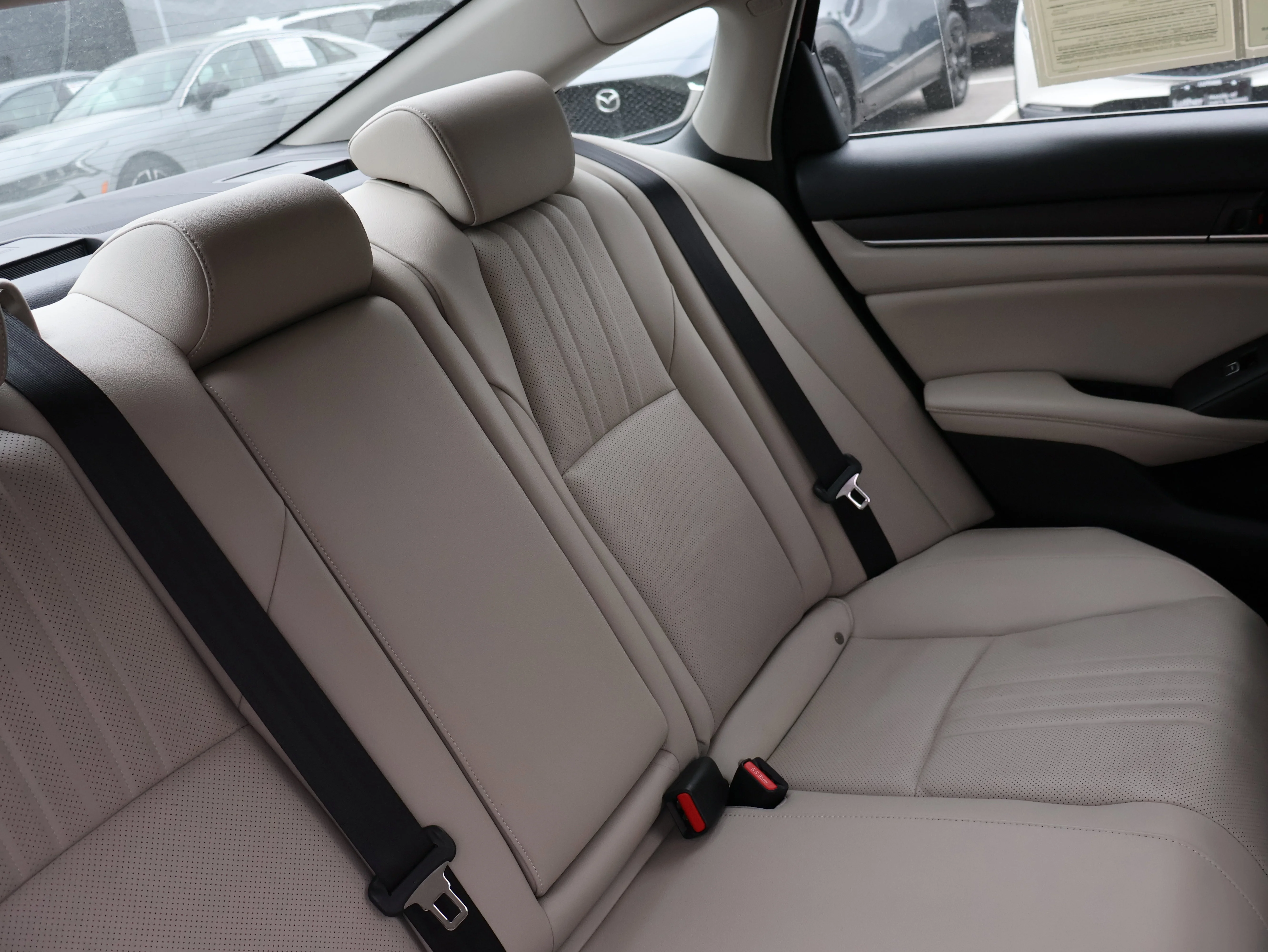 2021 Honda Accord EX-L - Photo 13