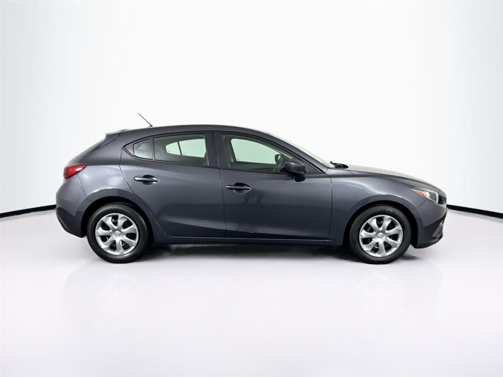 Used 2015 Meteor Gray Mica Mazda i Sport image 9