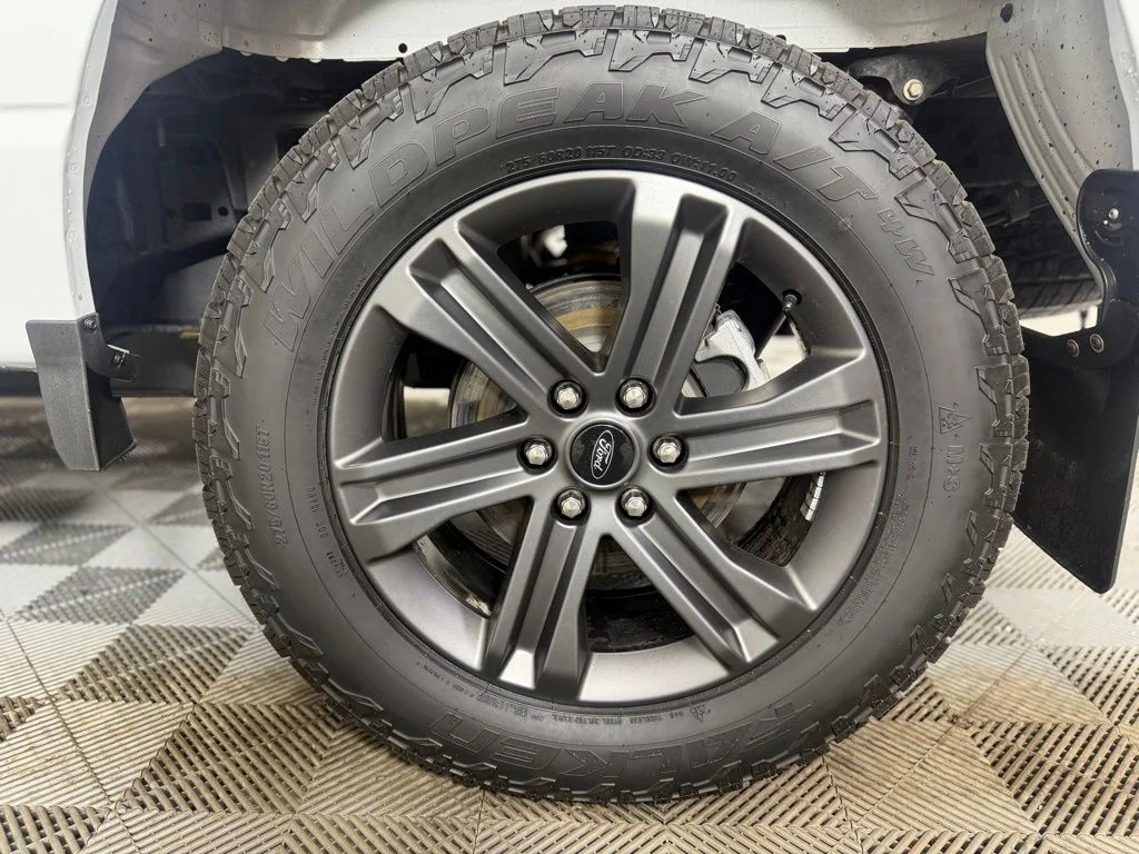 Used 2023 White Ford XLT image 23