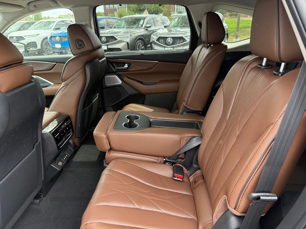 New 2026 Platinum White Pearl Acura Advance Package image 14
