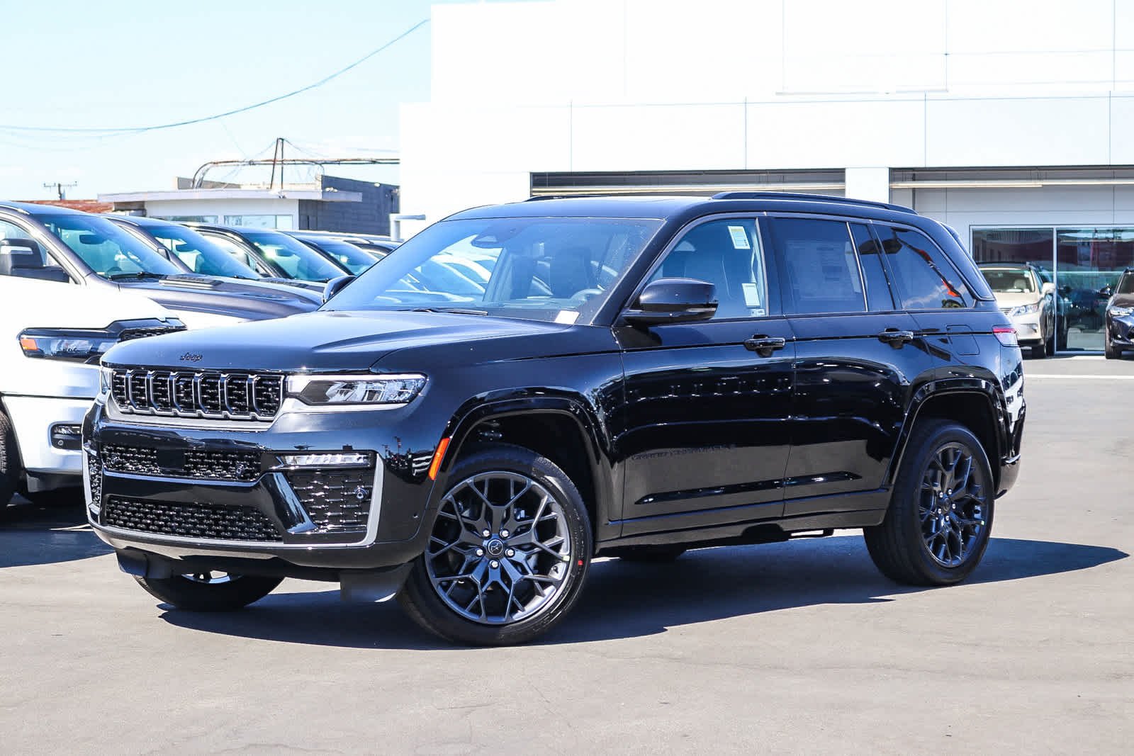 2027 Jeep Grand Cherokee Summit
