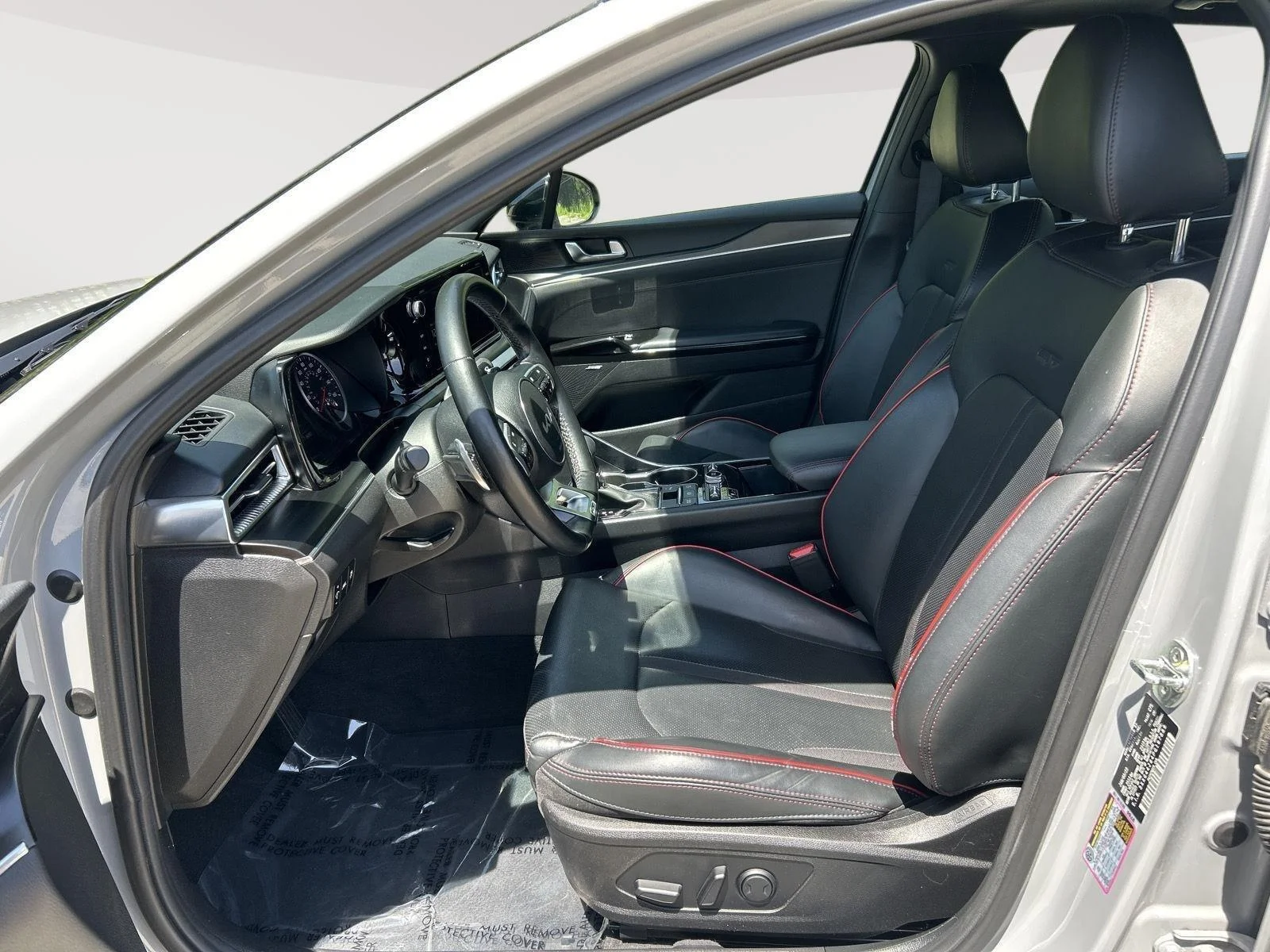 Used 2023 GRAY Kia GT image 5