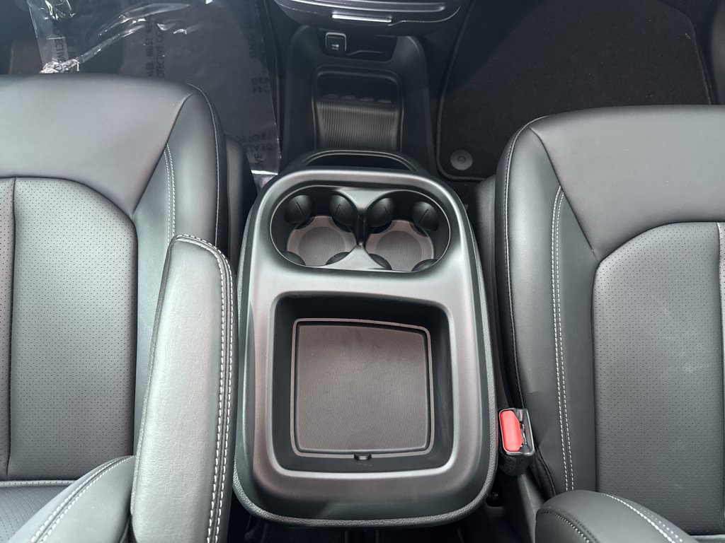 2026 Chrysler Pacifica Select - Photo 30