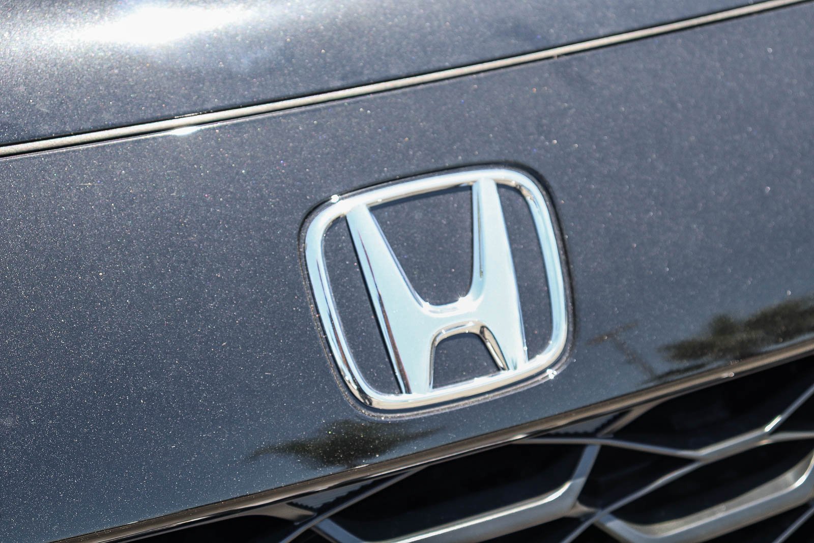 New 2027 Crystal Black Pearl Honda LX 2WD CVT image 4