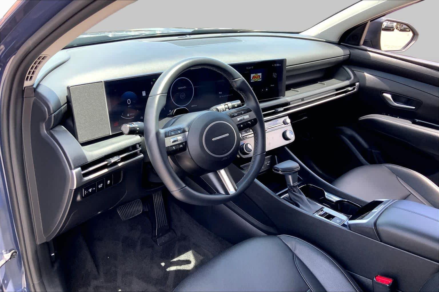 Used 2025 Atlantis Blue Hyundai SEL Convenience image 18