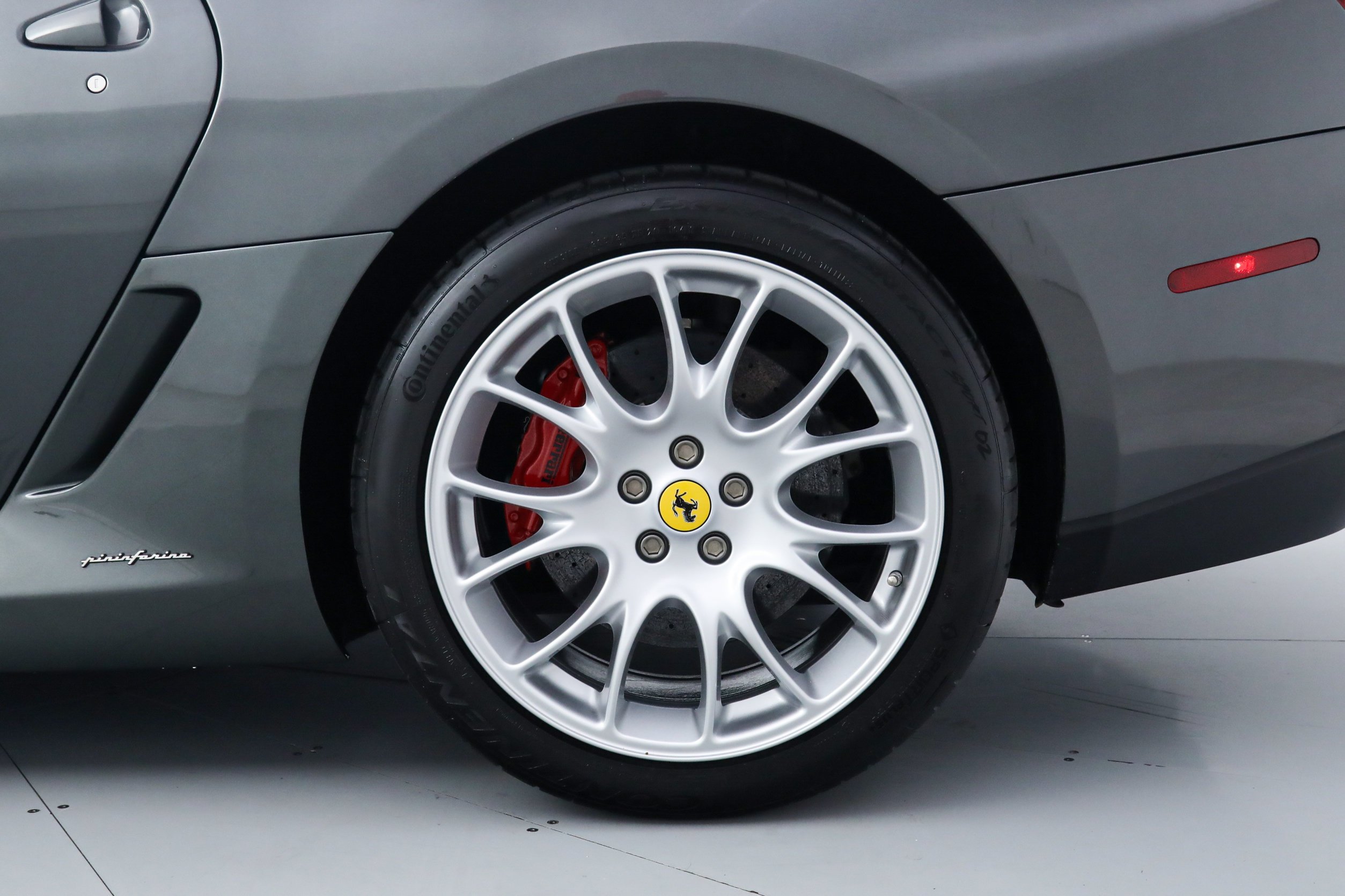 Used 2009 Gray Ferrari  image 44