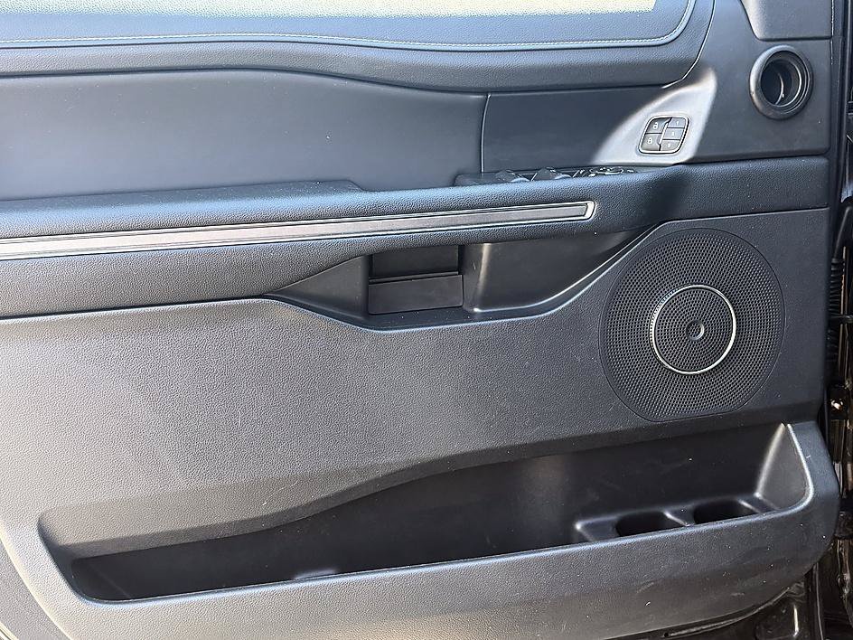 Used 2024 Gray Metallic Ford XLT image 17