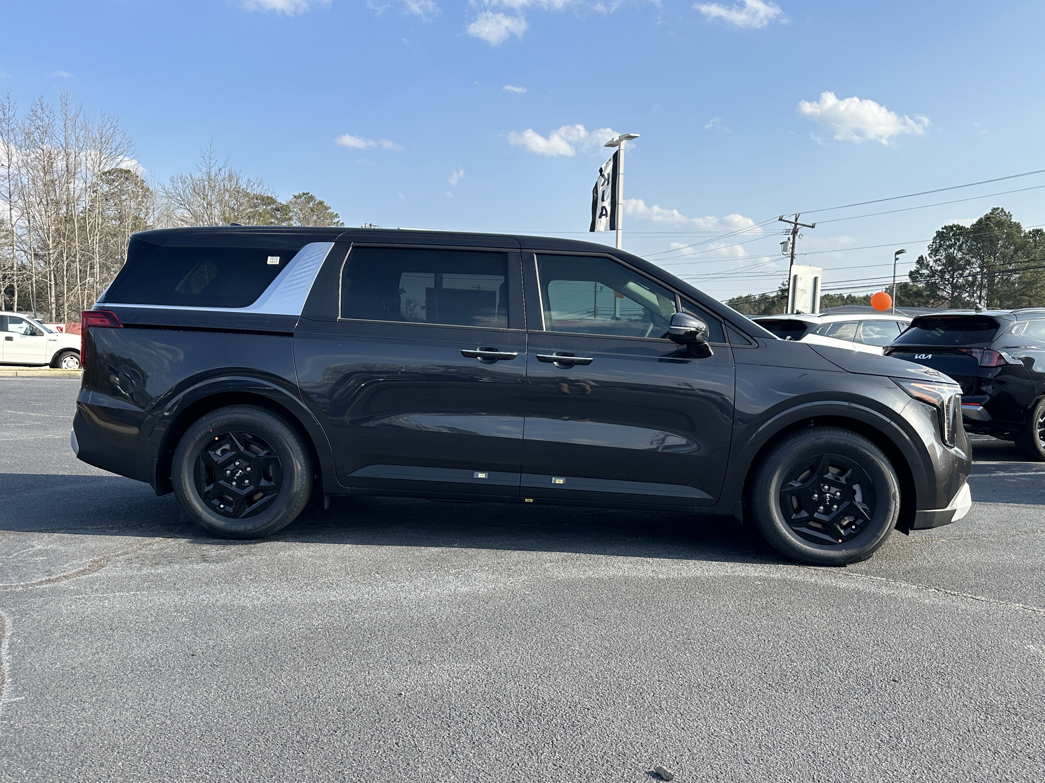 New 2026 Panthera Metal Kia LXS image 9