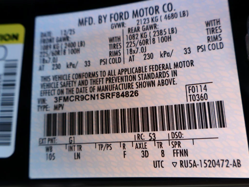 New 2025 Shadow Black Ford Outer Banks® image 40