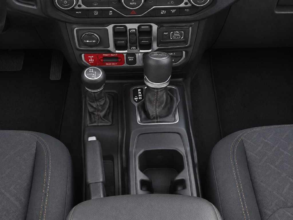 Certified Used 2026 Gray Jeep Mojave image 18