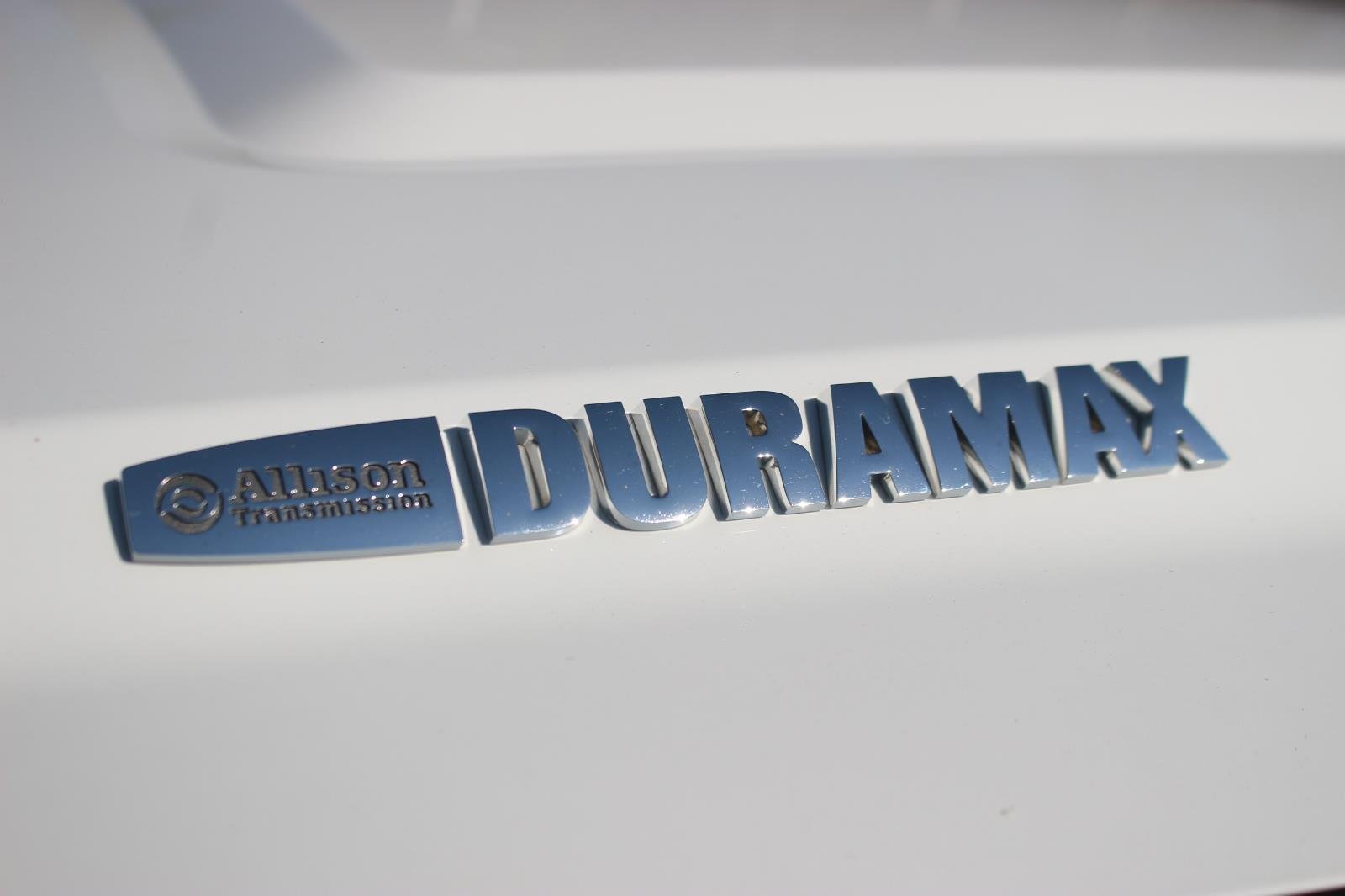 Used 2018 SUMMIT WHITE GMC SLT image 11