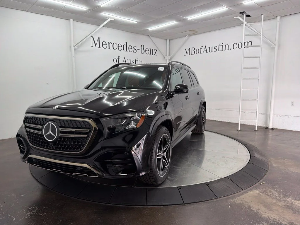 New 2027 Black Mercedes-Benz GLS 450 image 3
