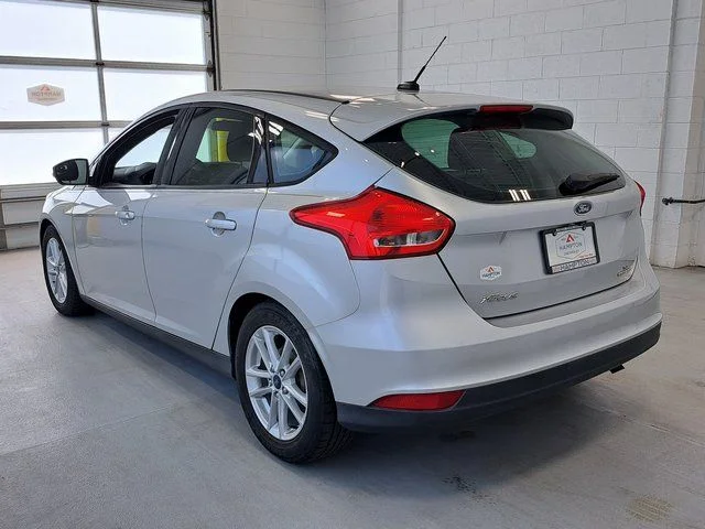 Used 2016 Silver Ford SE image 7