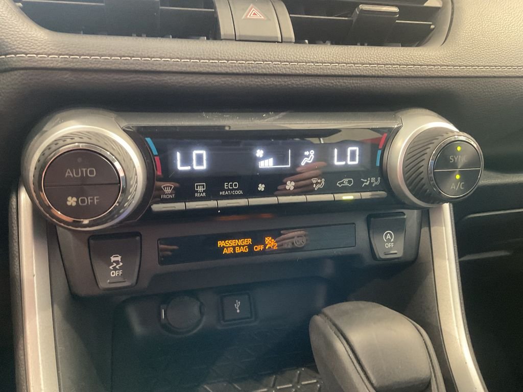 Used 2021 White Toyota XLE image 26