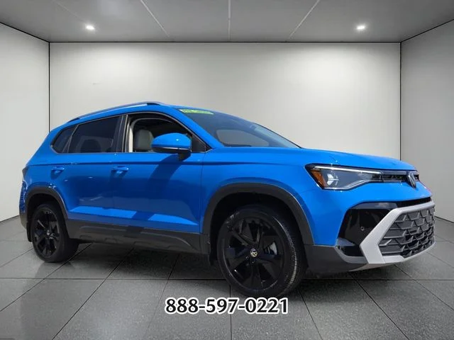 Used 2025 Blue Volkswagen 1.5T SE image 7