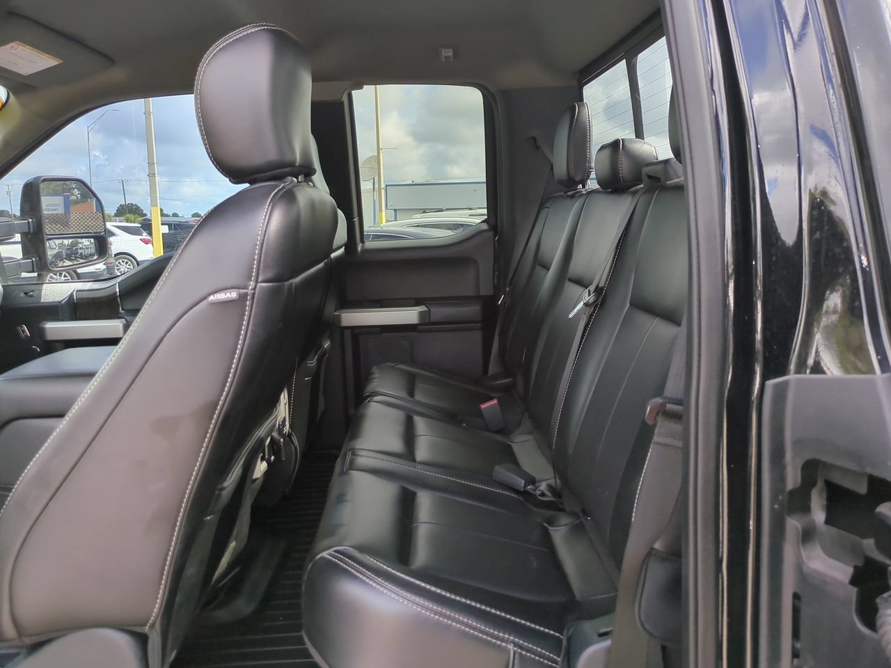 Used 2021  Ford  image 14