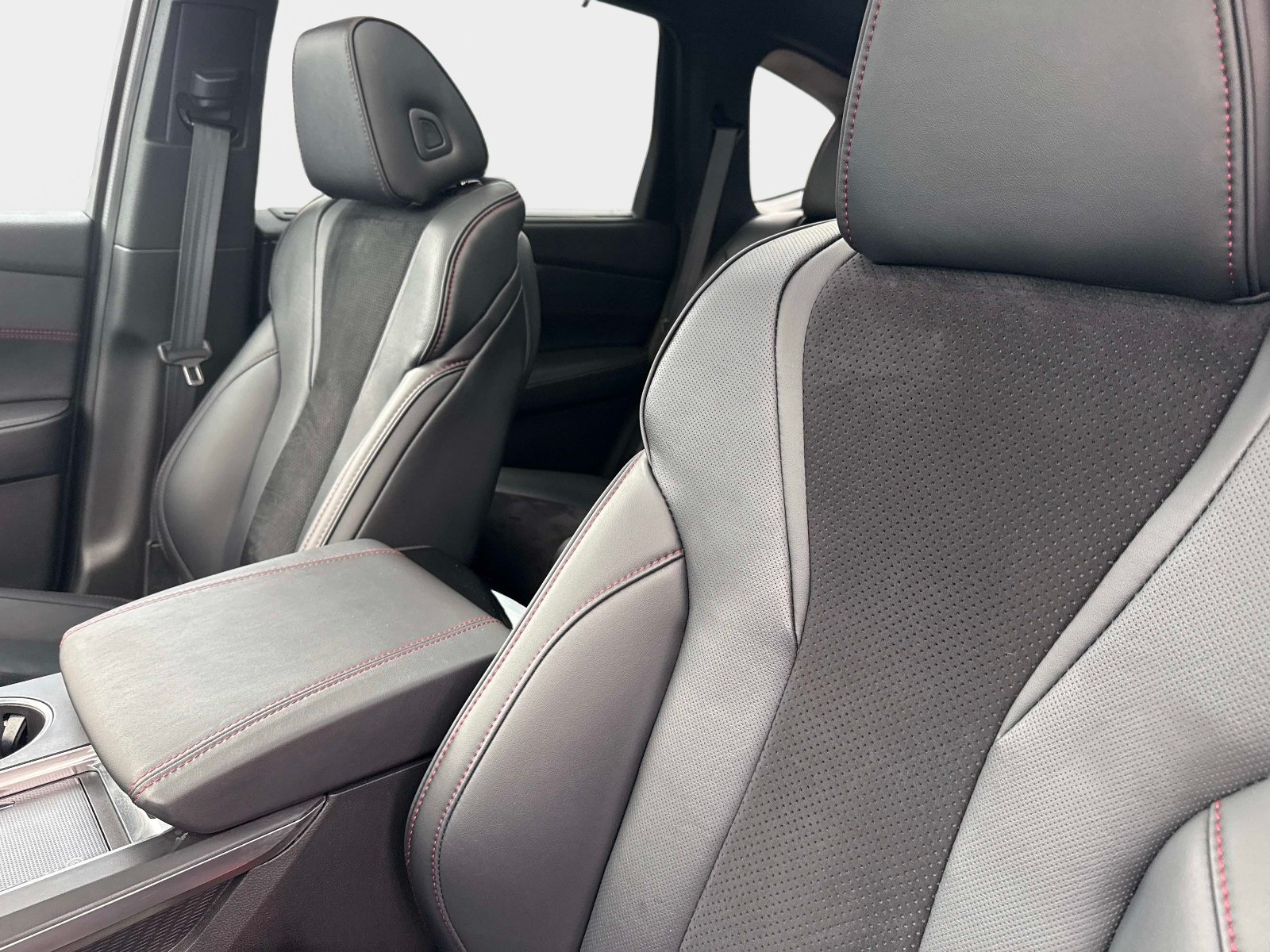Used 2024 Liquid Carbon Metallic Acura w/A-Spec Package image 18