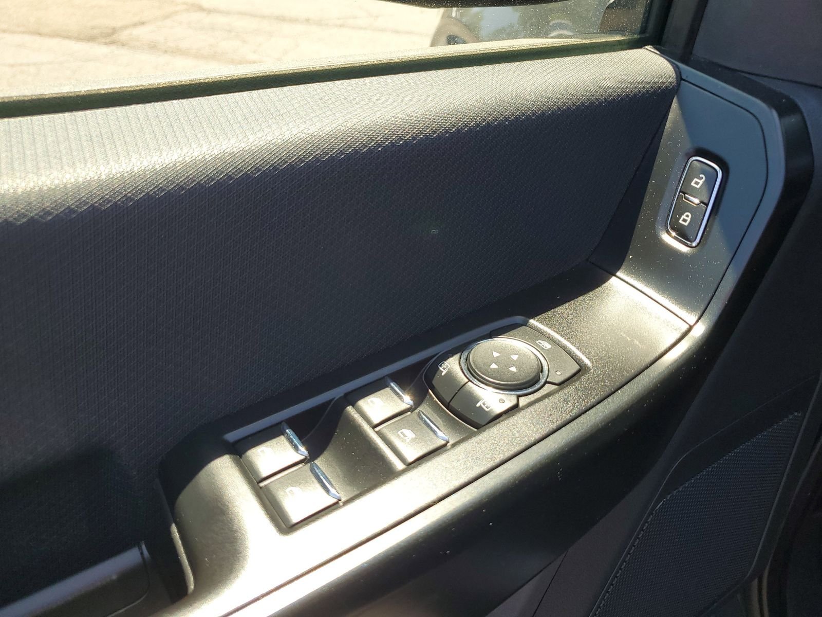 Used 2021 Gray Ford XL image 19